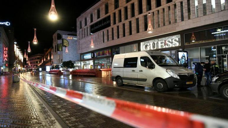 إصابة ثلاثة في حادث طعن في لاهاي ولا يوجد ما يشير حاليا إلى إنه هجوم إرهابي